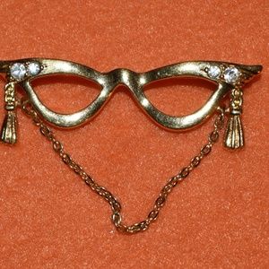 EYEGLASS PIN